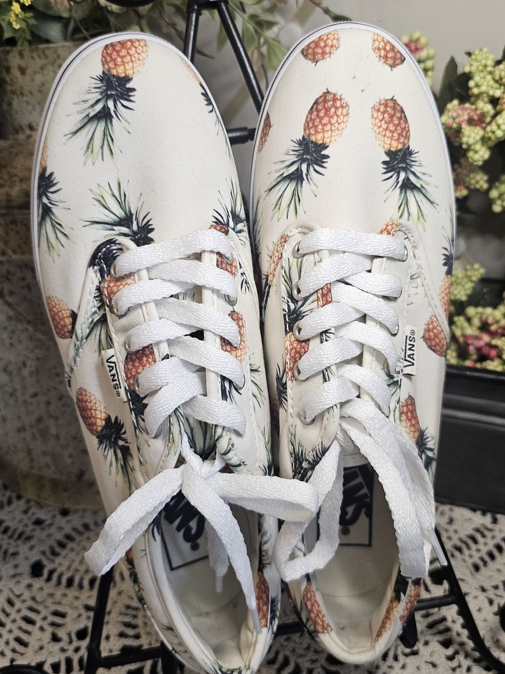 Vans Pineapple Print Women's Lace-Up Sneakers - White